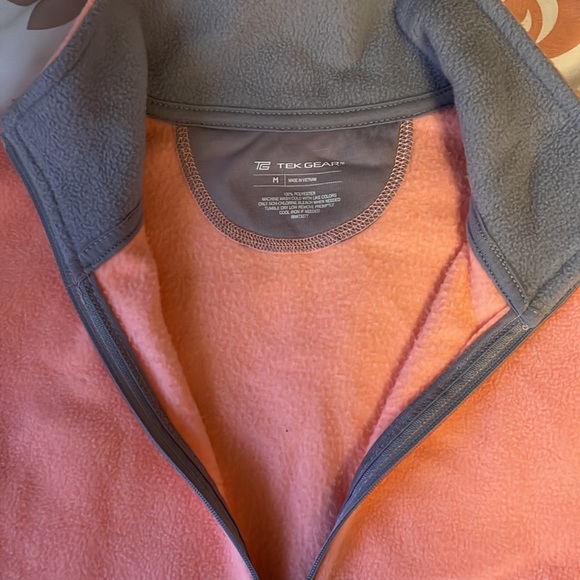 Cozy pull over sweatshirt - Picture 2 of 3